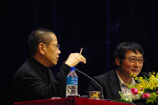 李生森经理与陈丹青教授共同出席